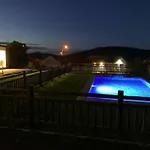 Casa de Férias Charming House In With Shared Pool