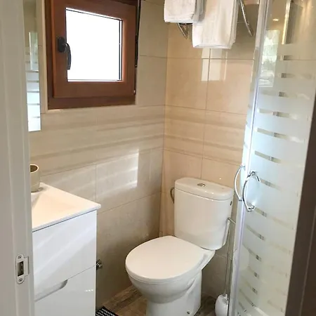 度假居 Charming House In With Shared Pool Biescas (Asturias)