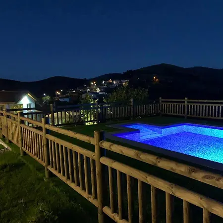 度假居 Charming House In With Shared Pool *