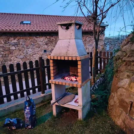 Charming House In With Shared Pool * Biescas (Asturias)